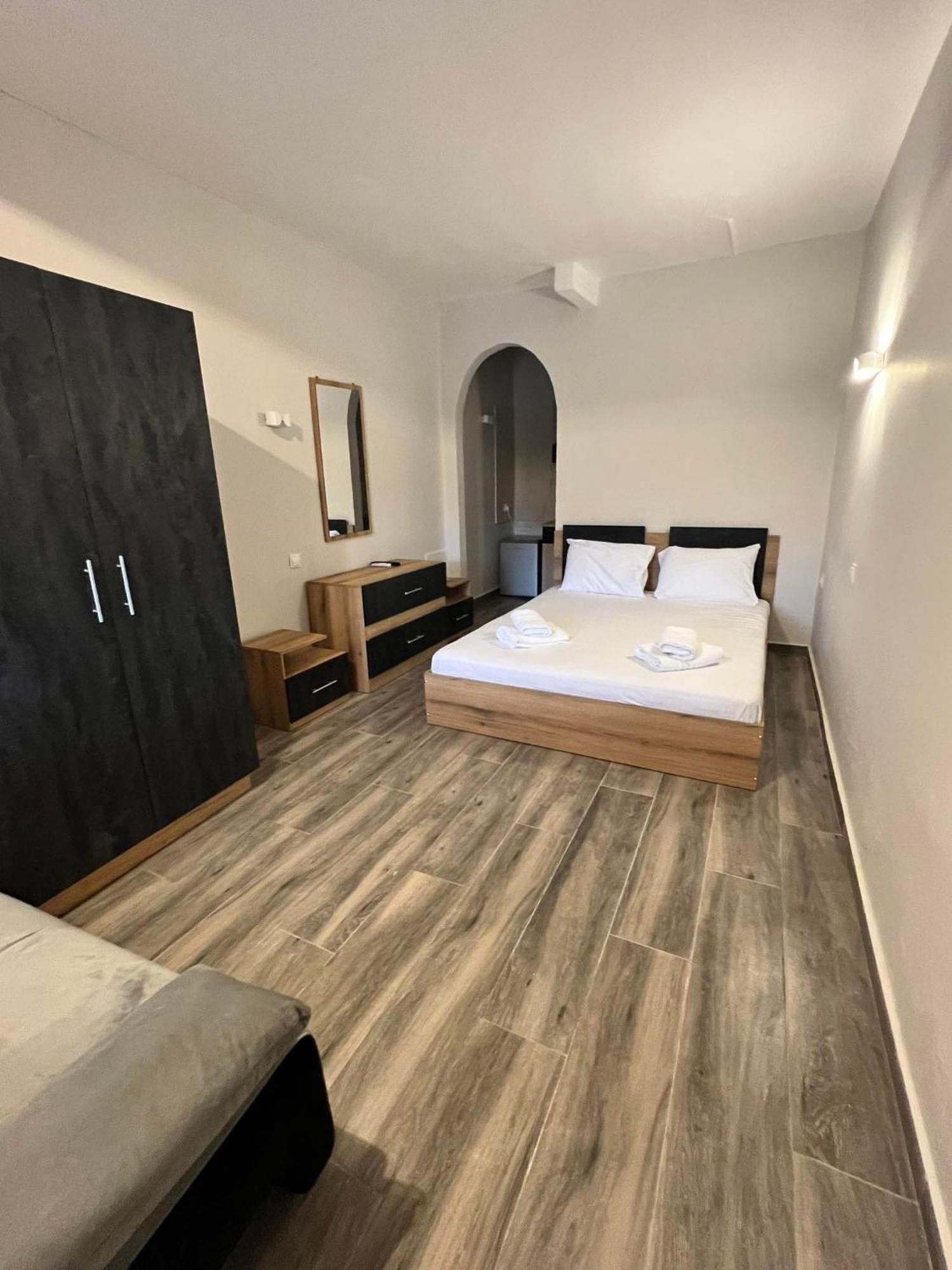 Medusa Rooms Kallithea  Luaran gambar
