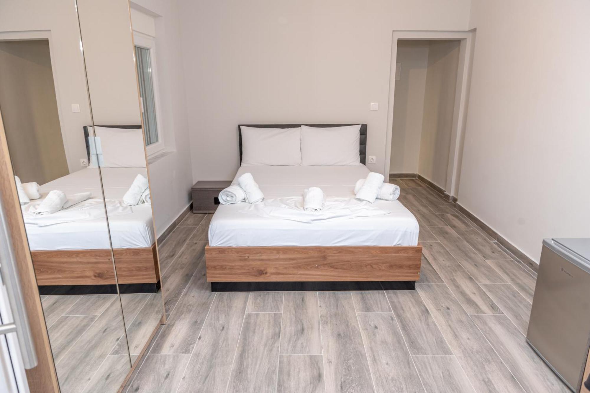 Medusa Rooms Kallithea  Luaran gambar